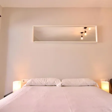 Apartamento En El Casco Vello Διαμέρισμα